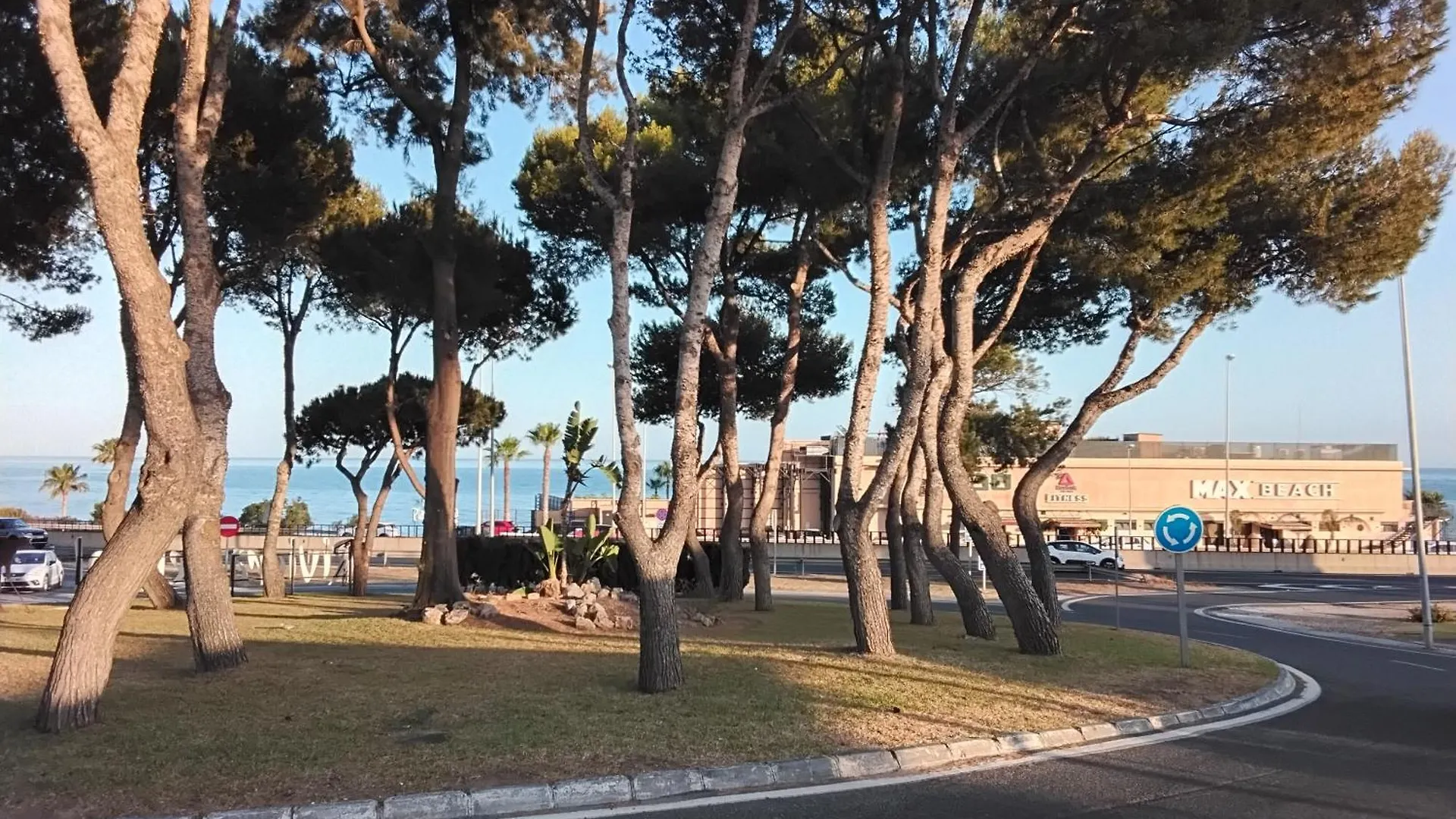 Island Of Riviera Golf Beach Mijas Costa مالقة شقة